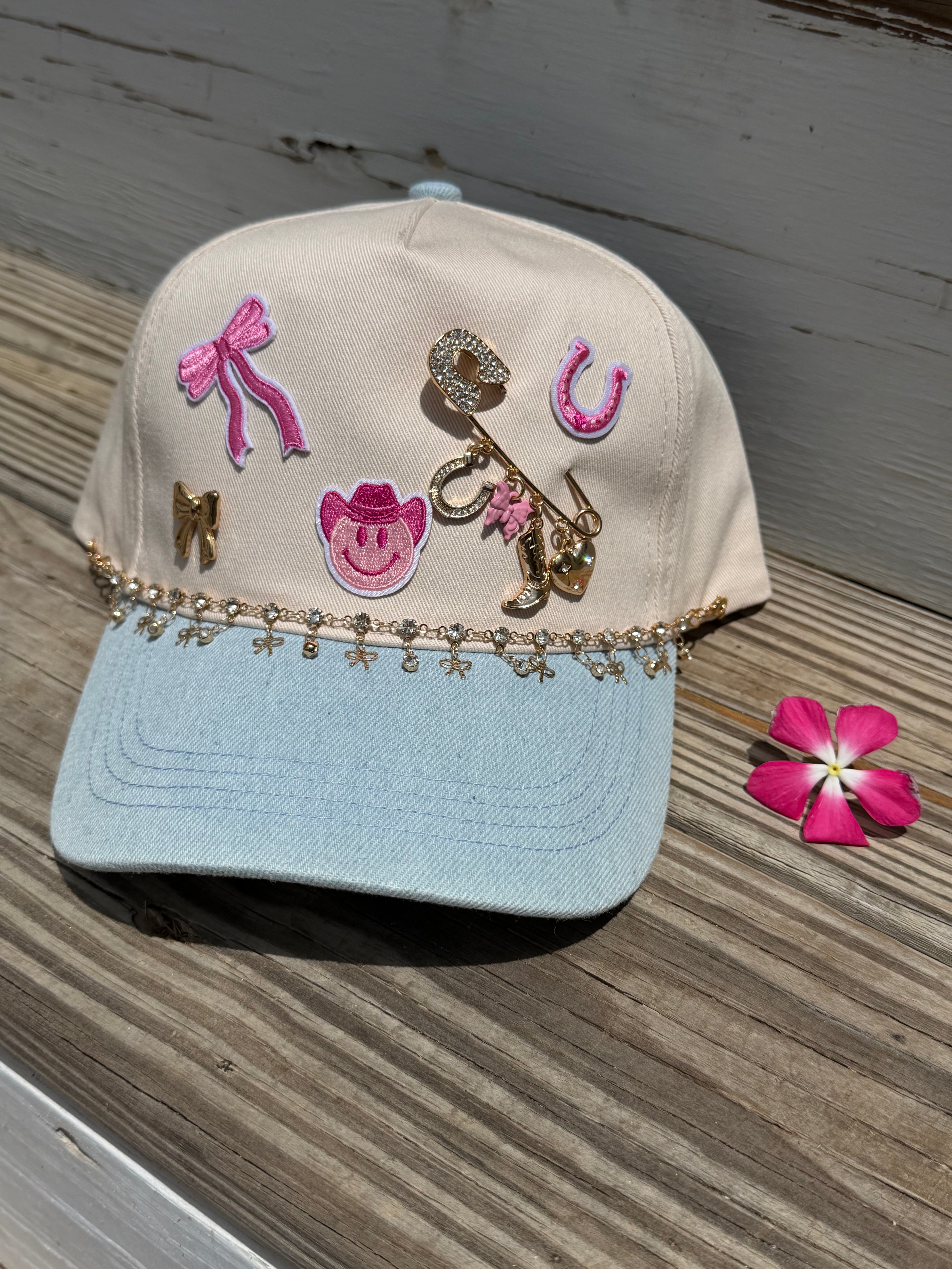 BETTY HAT