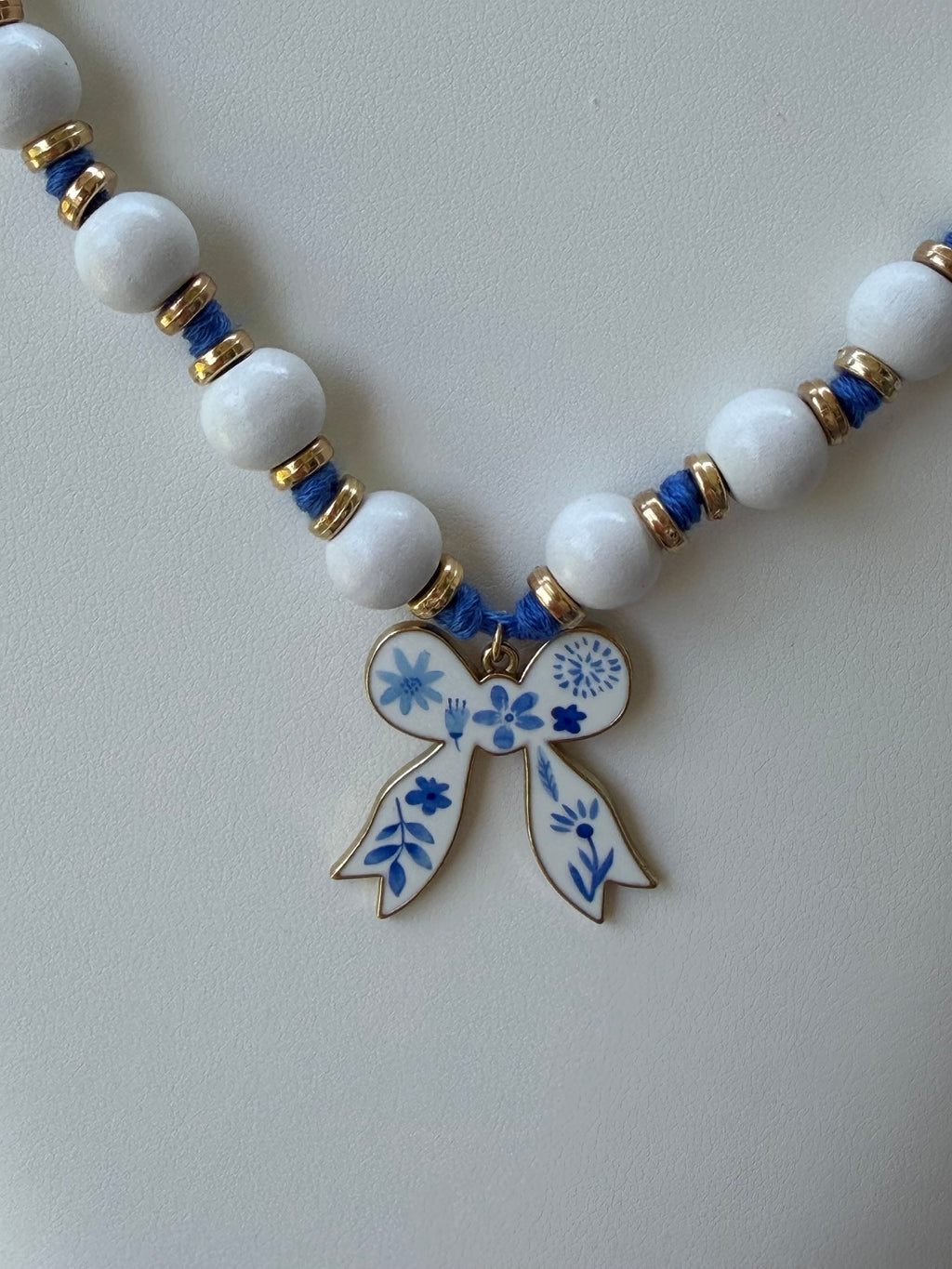 SUTTON NECKLACE- HANDMADE COLLECTION