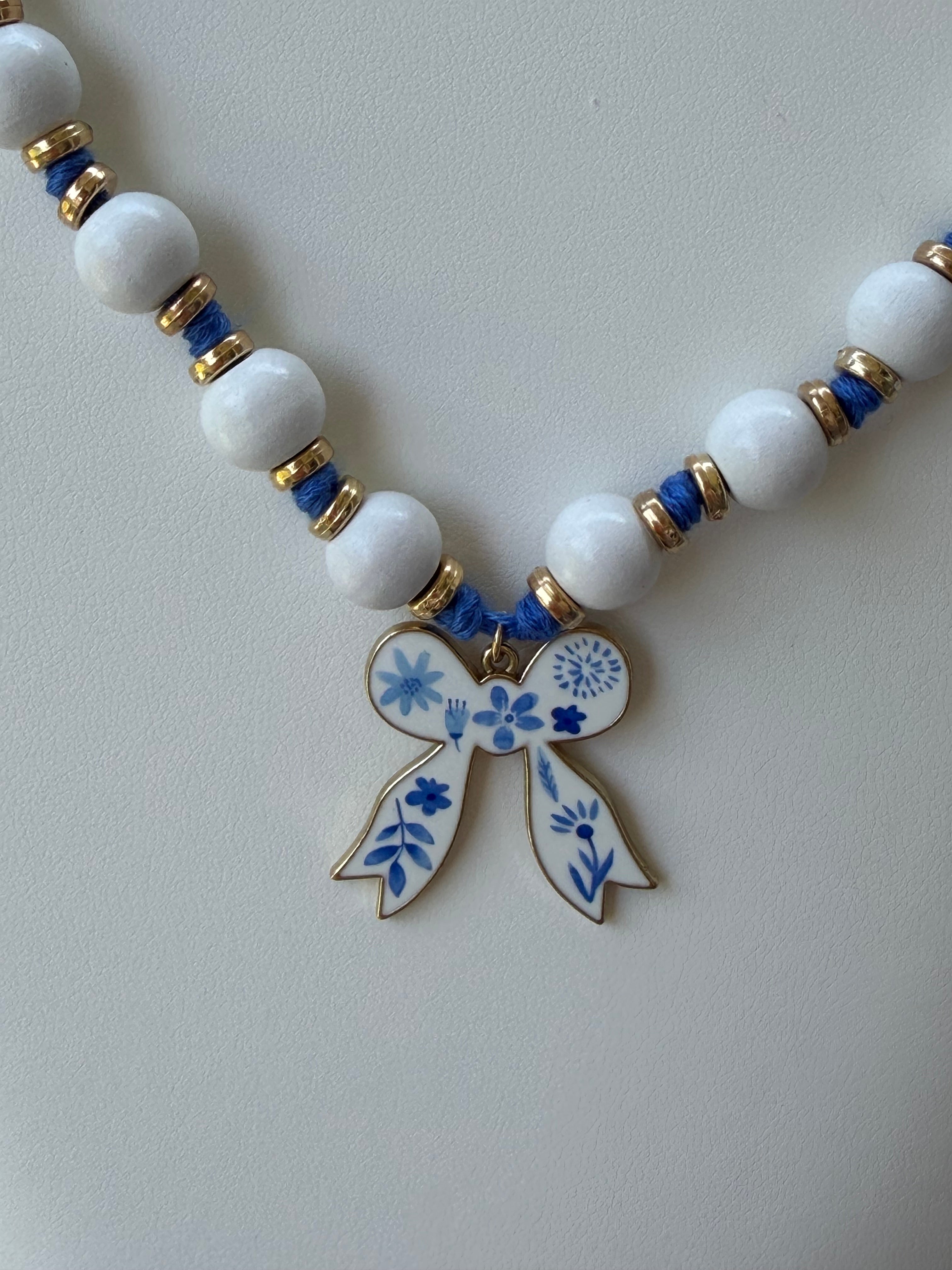 SUTTON NECKLACE- HANDMADE COLLECTION