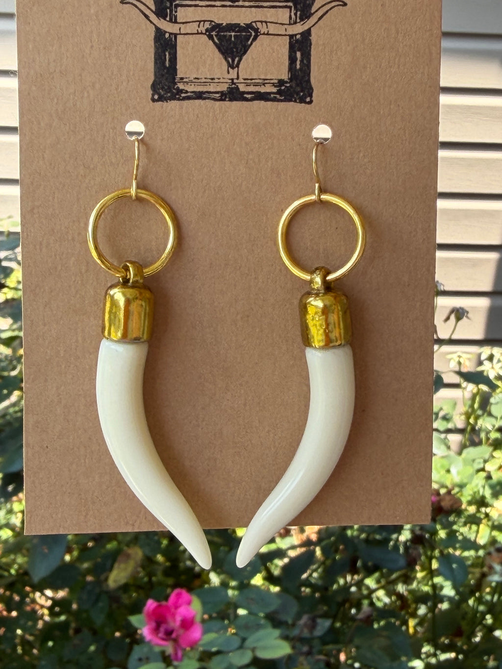 CORETTA EARRING- HANDMADE COLLECTION
