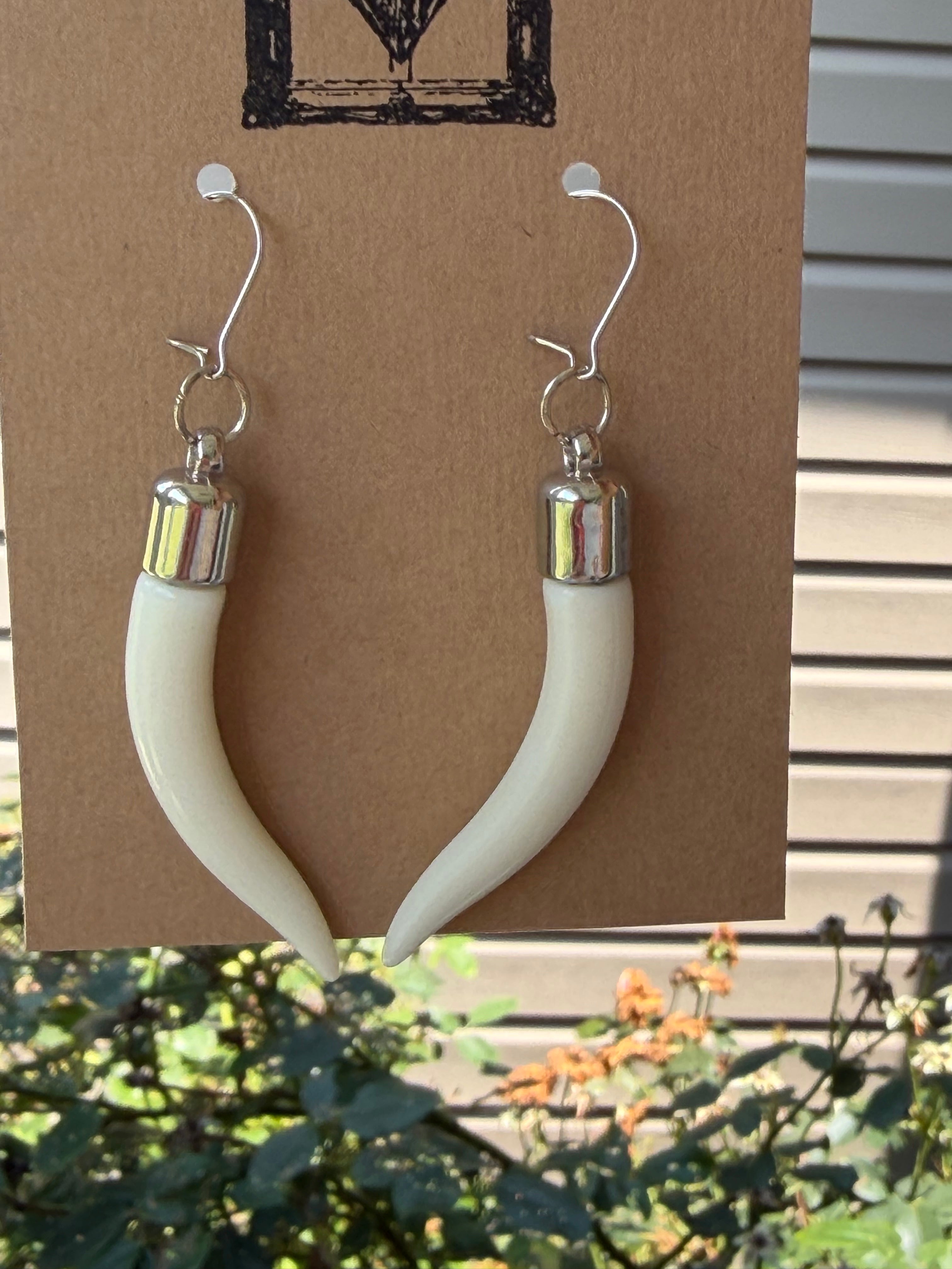 CORETTA EARRING (SILVER)- HANDMADE COLLECTION