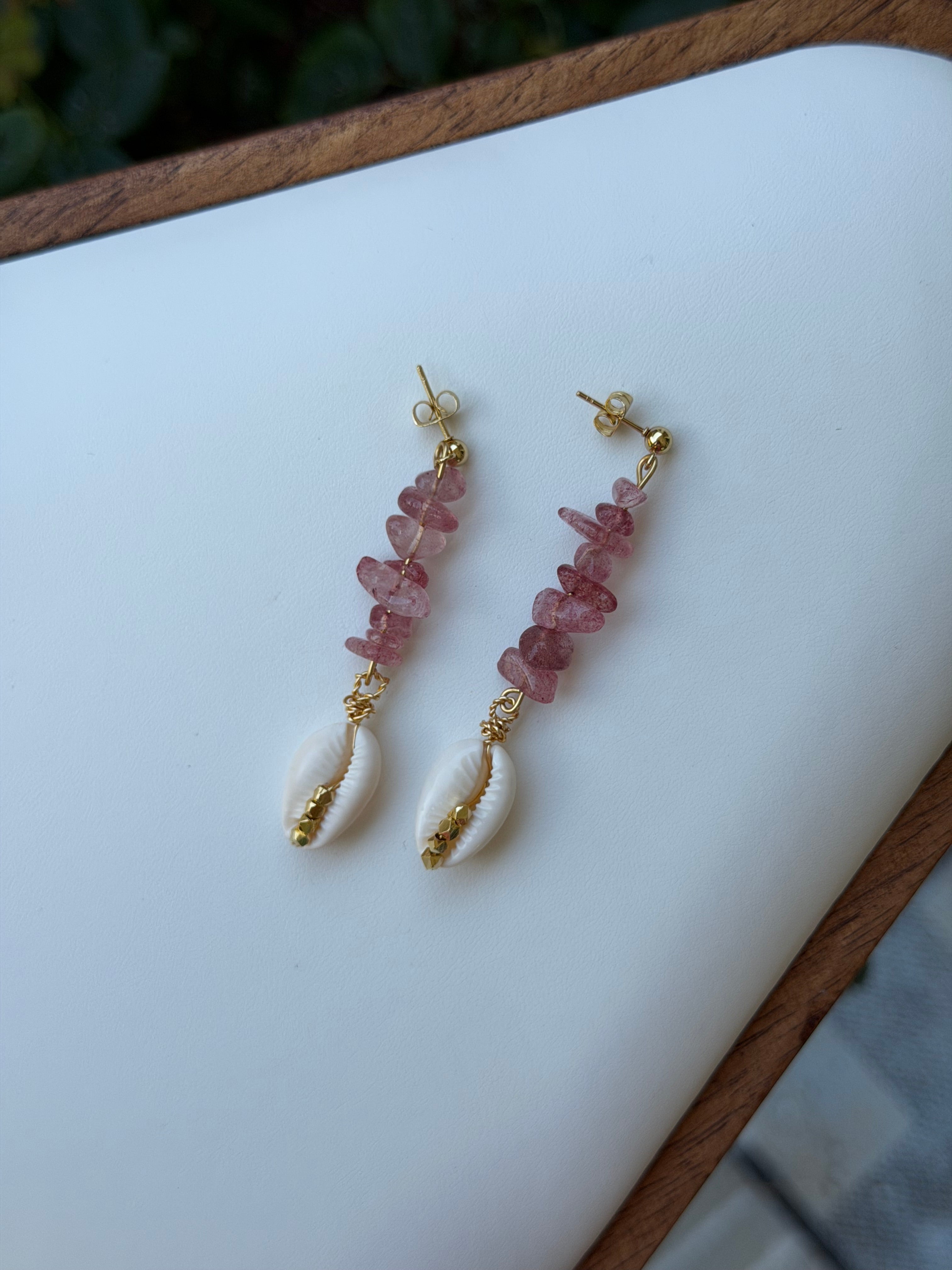 SHELLY ROSE EARRING- HANDMADE COLLECTION