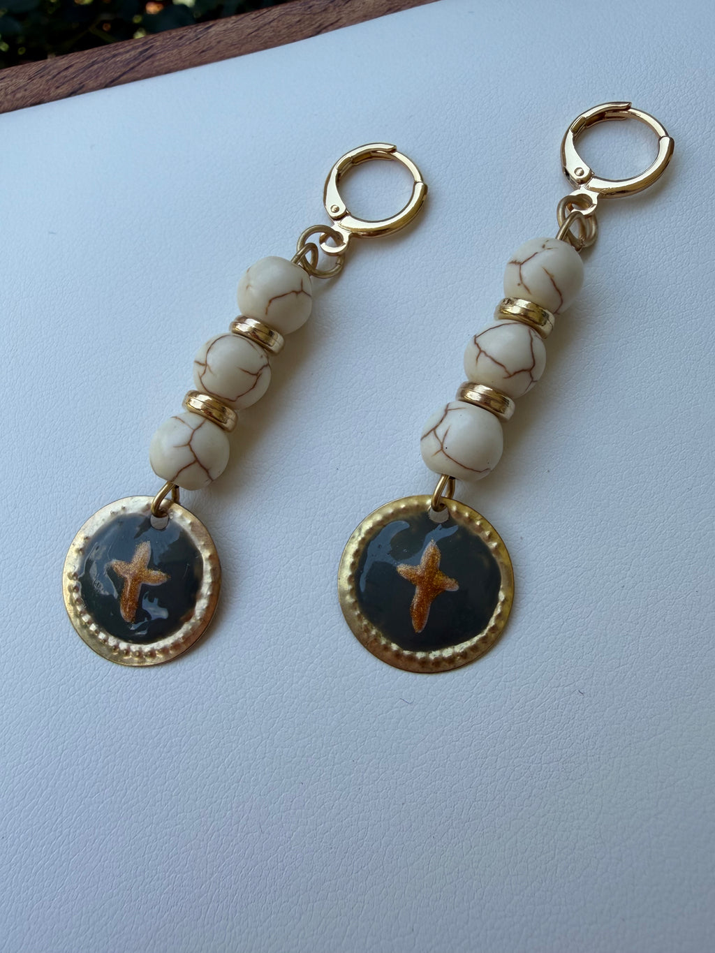 WILLA FAITH EARRING (GREEN)- HANDMADE COLLECTION